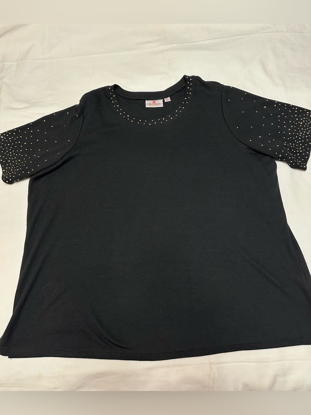 Quacker Factory Black Studded Elbow Sleeve Top